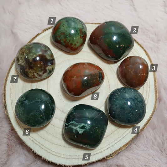 Bunter Jaspis 3 - 4 cm Trommelsteine