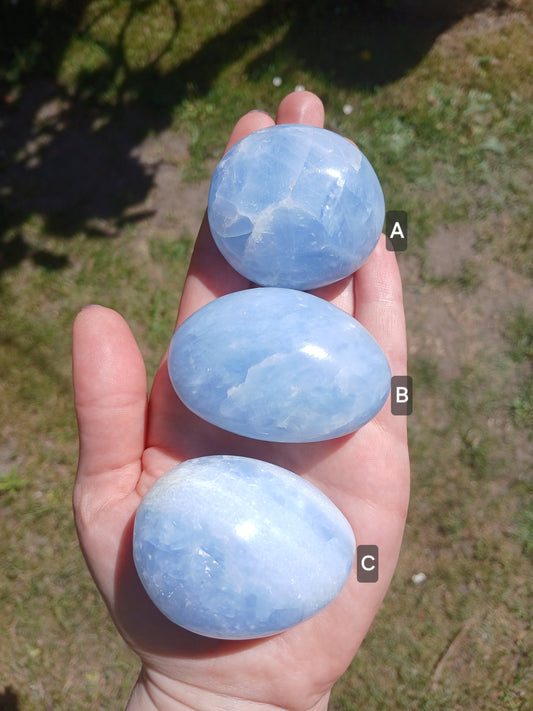 Calcit blau Pebbles / Trommelstein