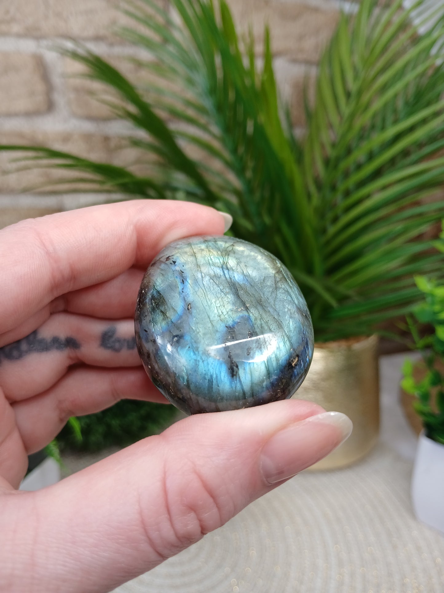 Labradorit Trommelstein