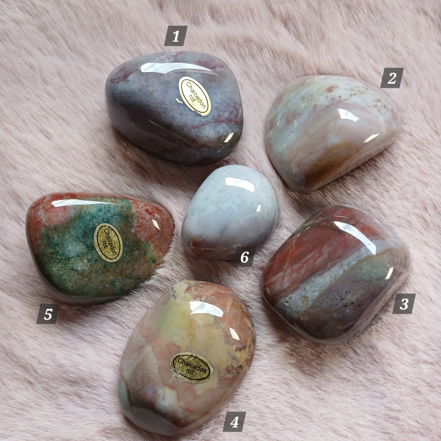 Chalcedon rot-braun 5 - 6 cm Trommelsteine