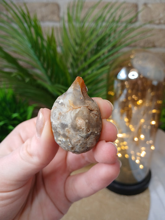 Achat Geode Anhänger, rückseite