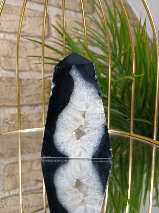 Achat Spitze mit Quarzdruse