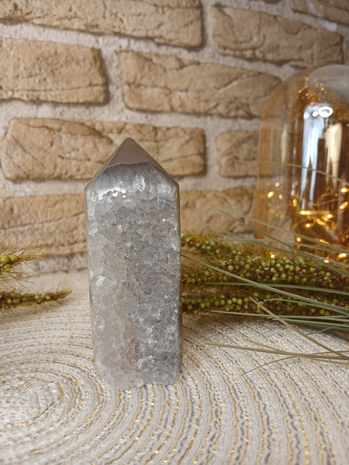 Druzy Achat Turm