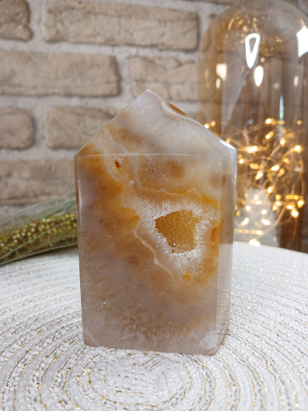 Druzy Achat Turm