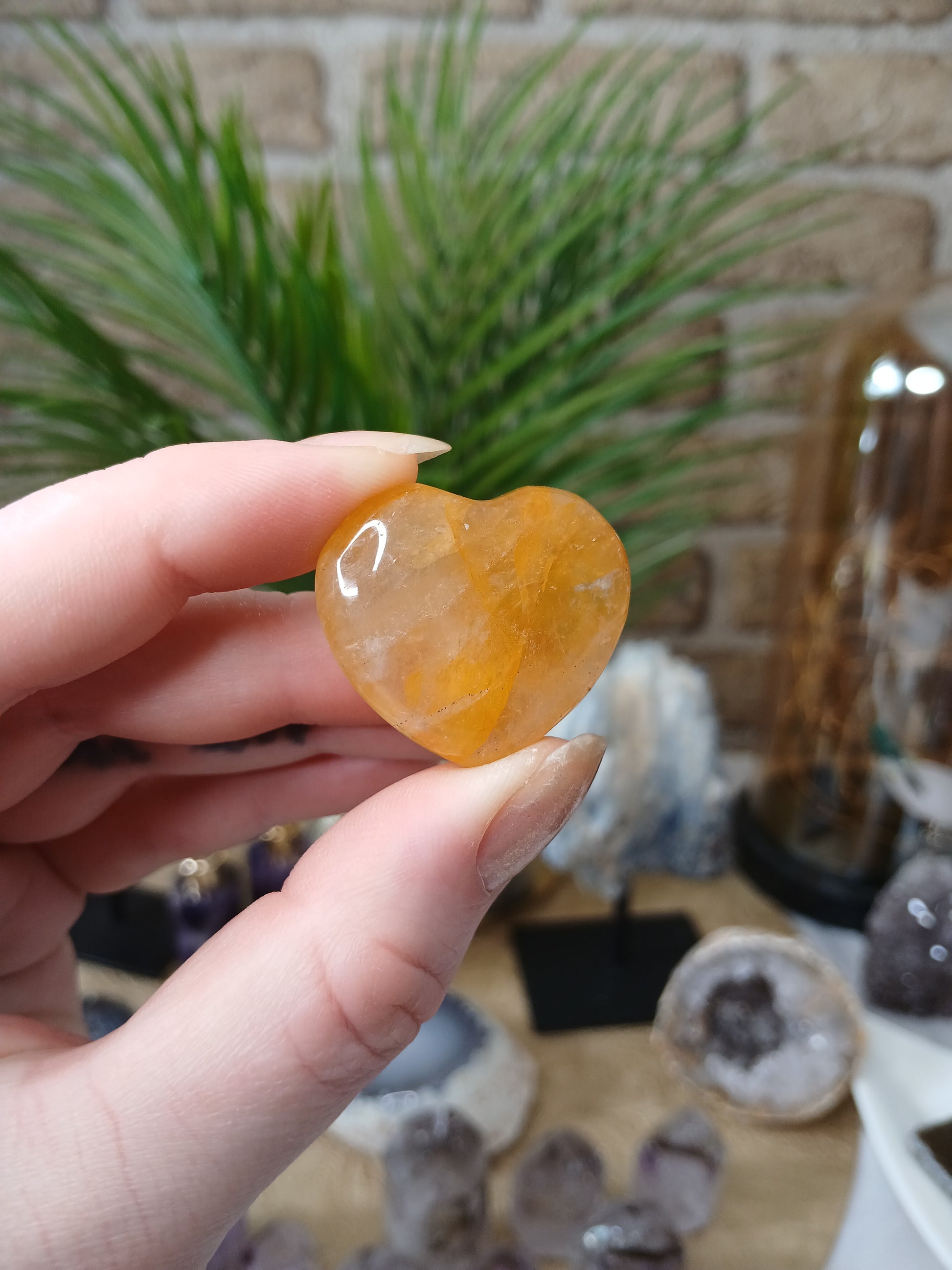 Gelber Bergkristall, Golden Healer Herz, 3,2 cm, aus Madagaskar 