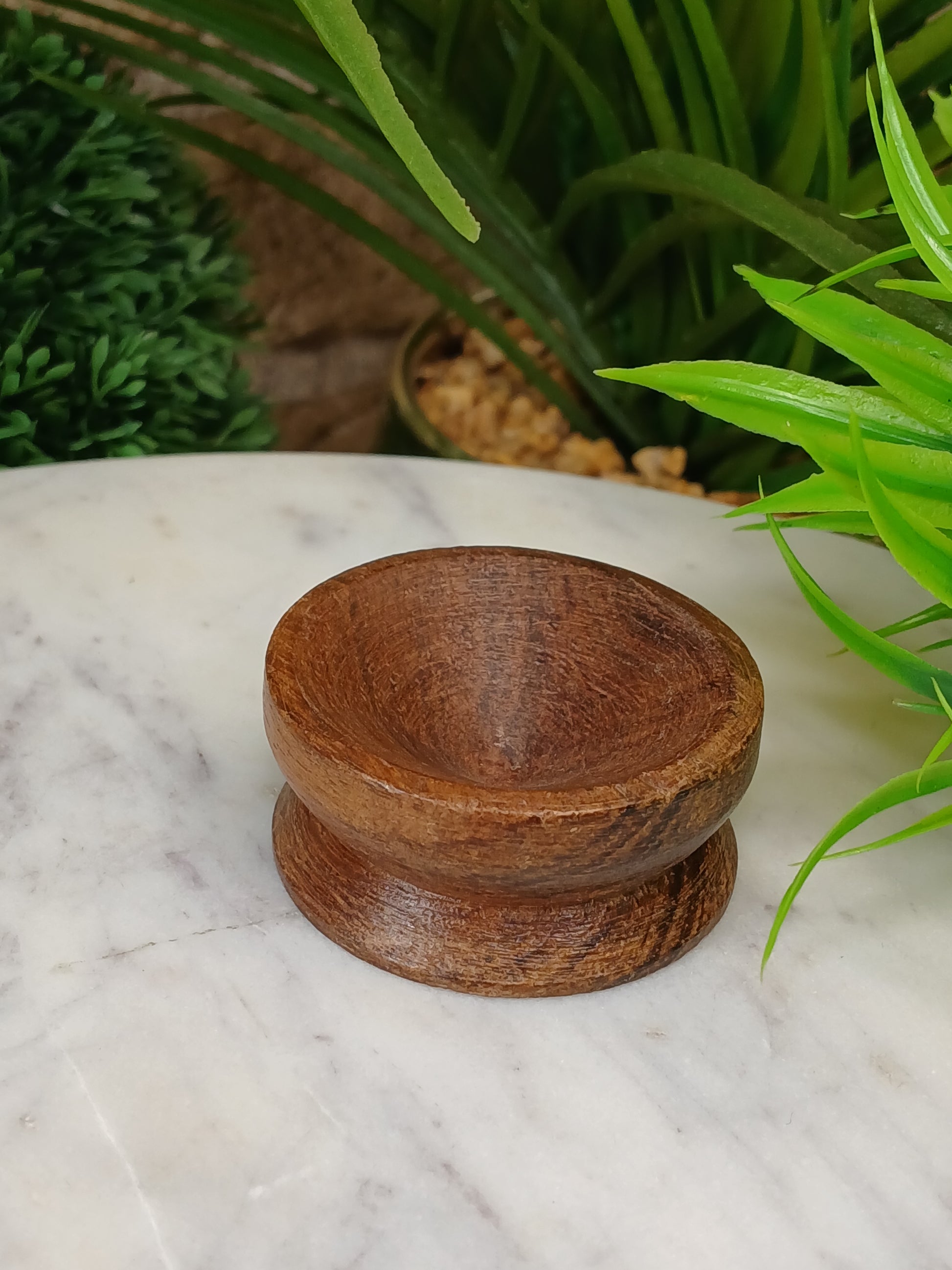 Holz Kugelhalter