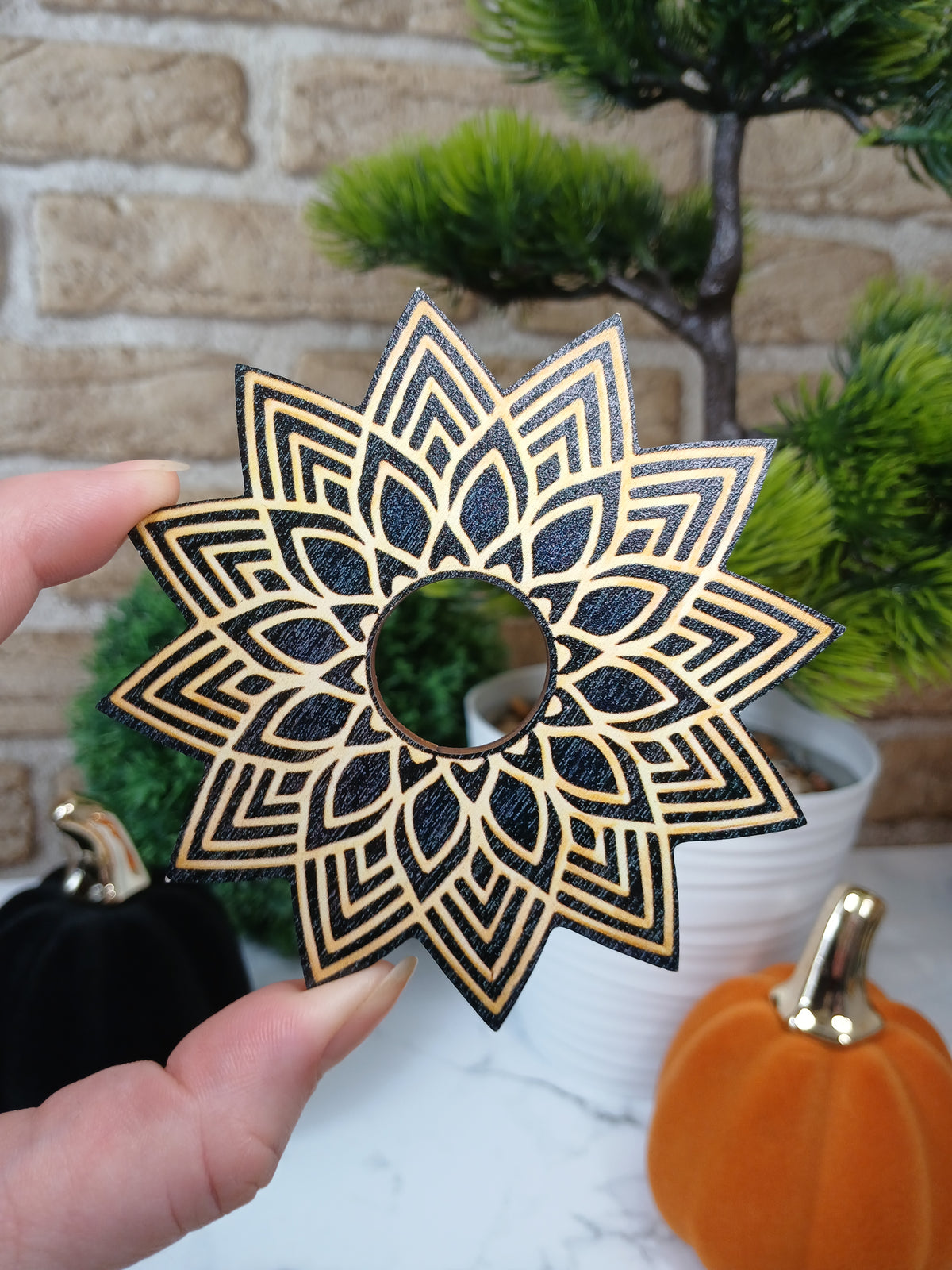 Blume Kugelhalter aus Holz