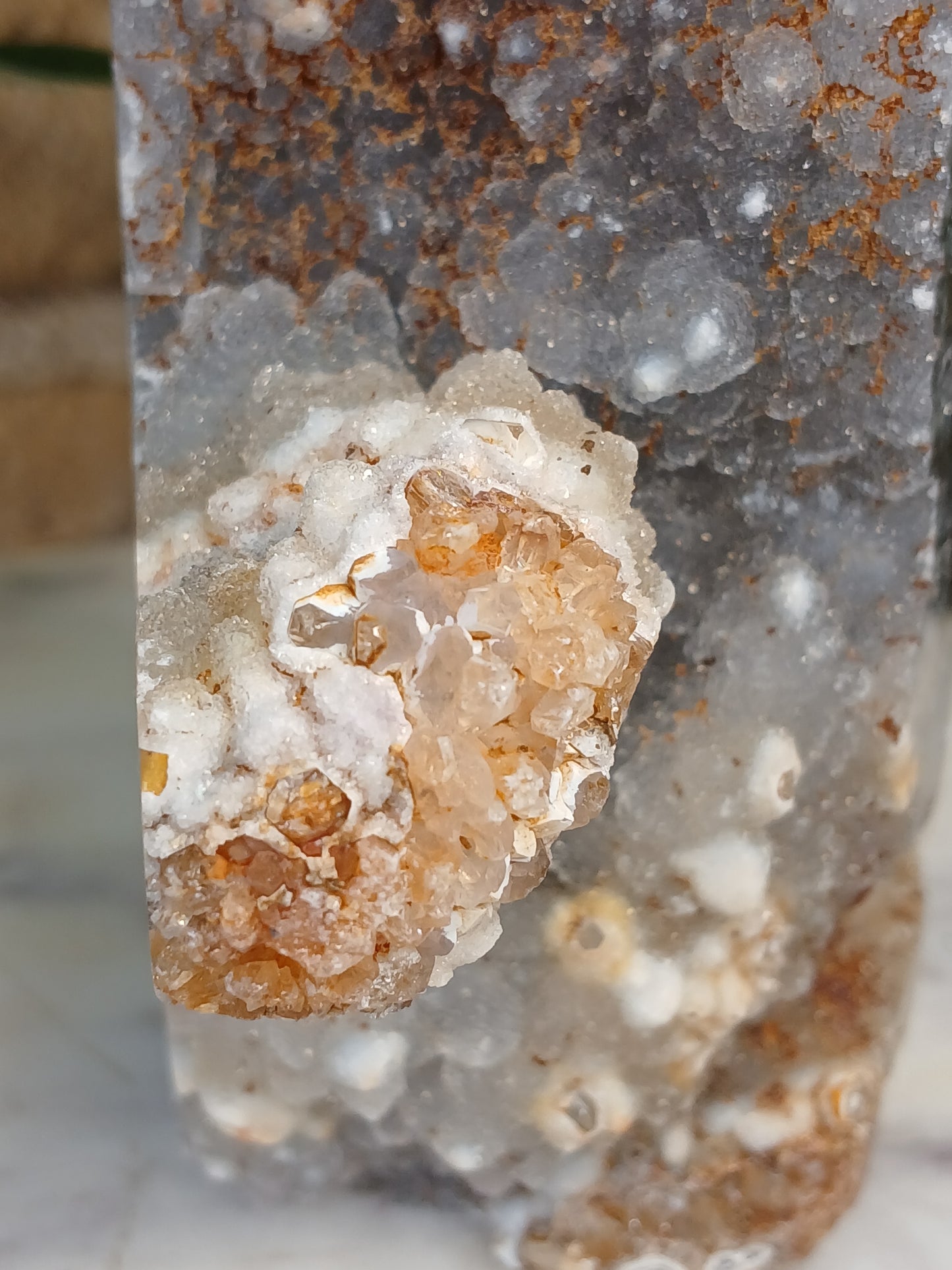 Druzy Achat Spitze