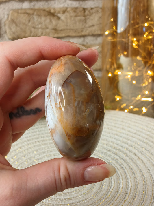 Mondstein Trommelstein mit Flash