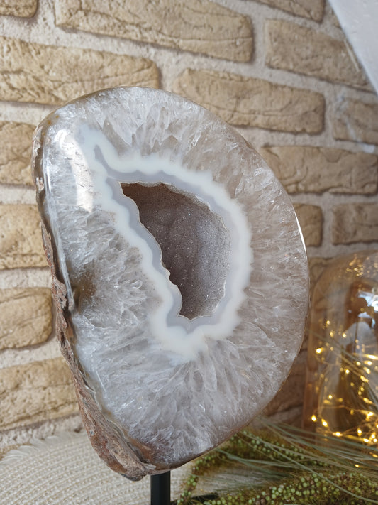 Druzy Achat auf Ständer