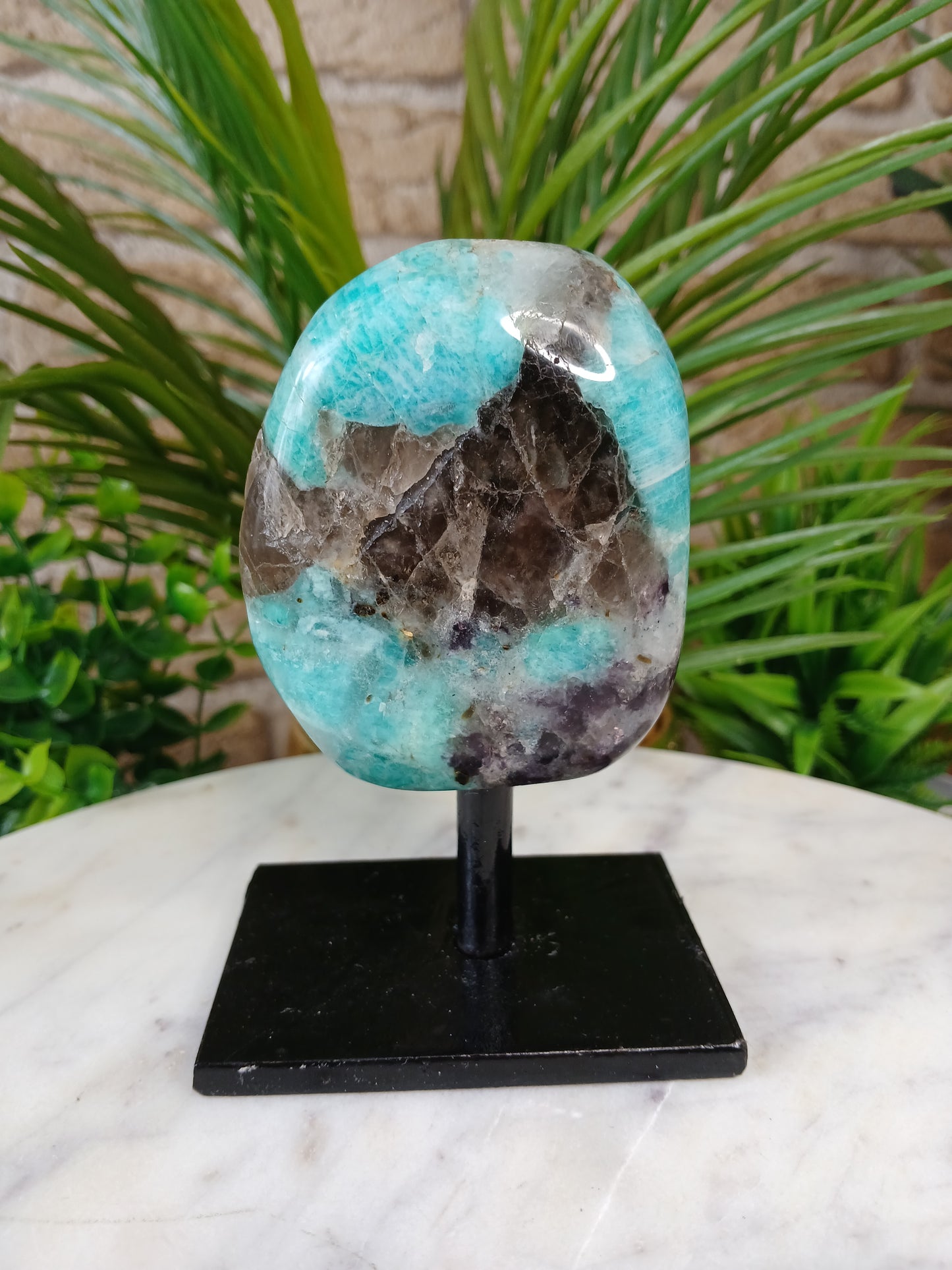 Amazonit auf Metallständer