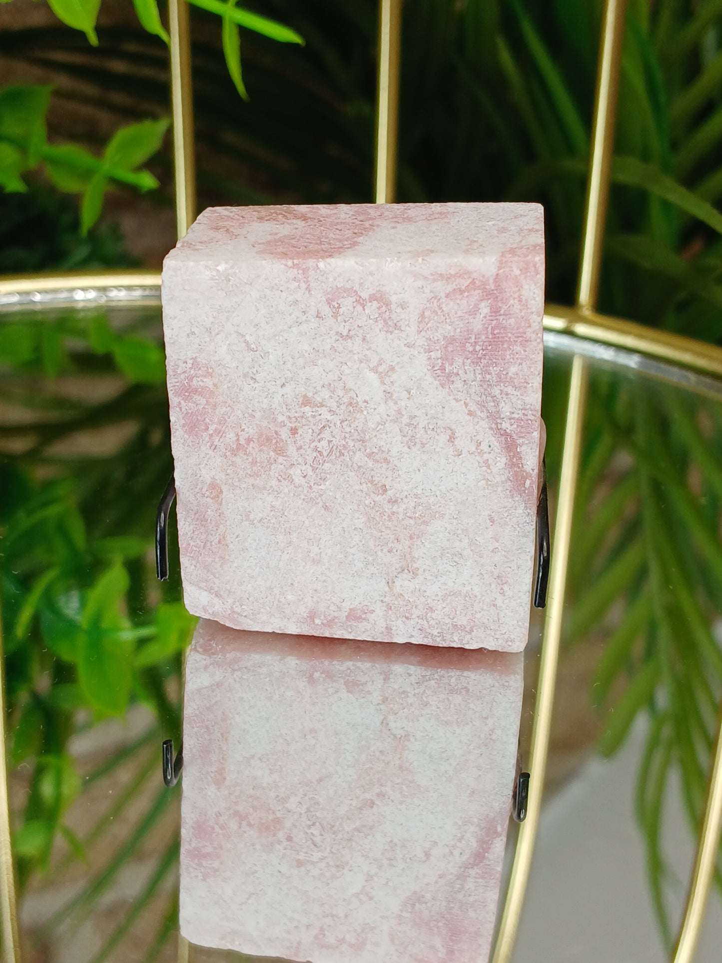 Rosa Opal Rohstein Figur