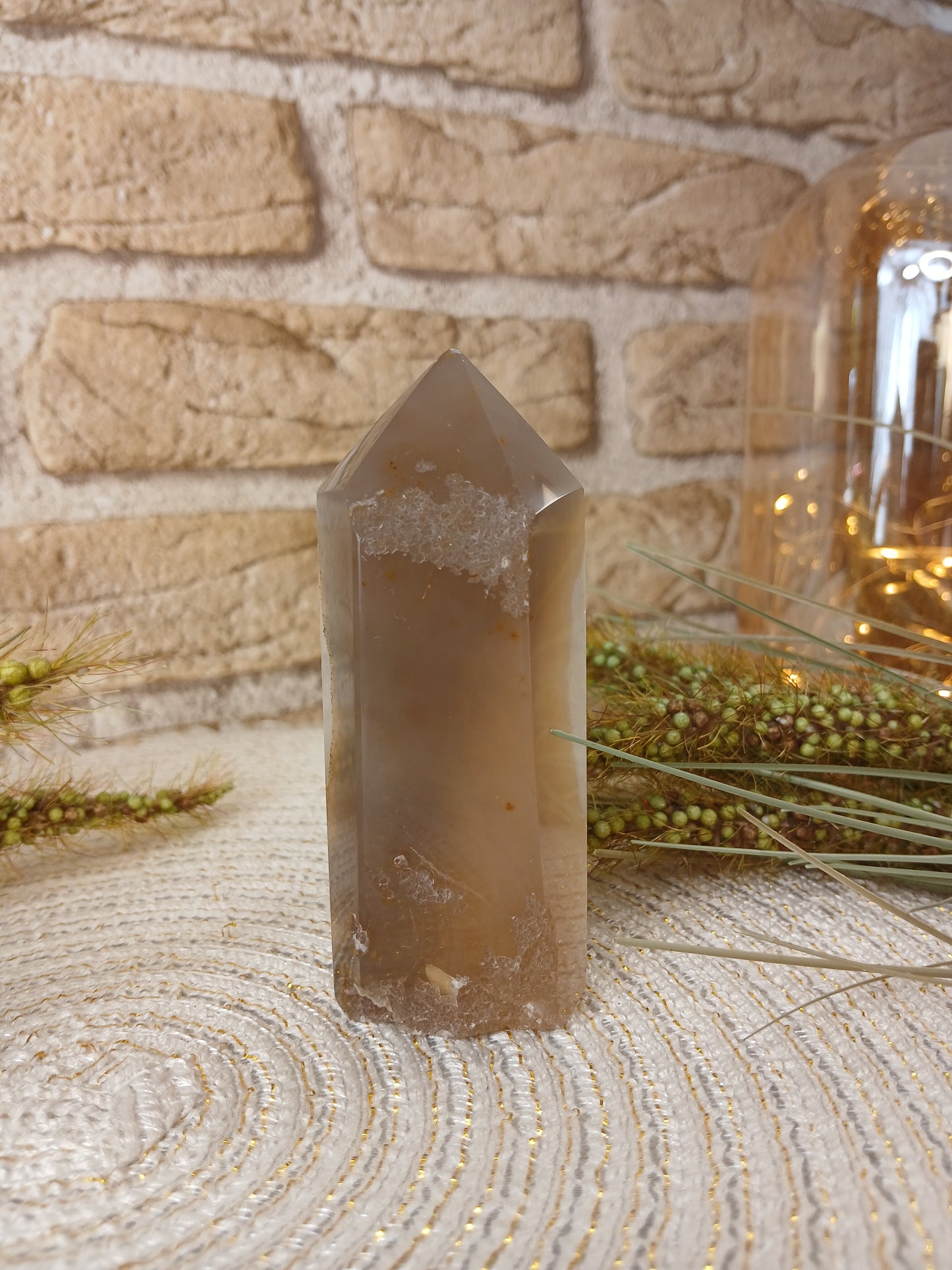 Druzy Achat Turm