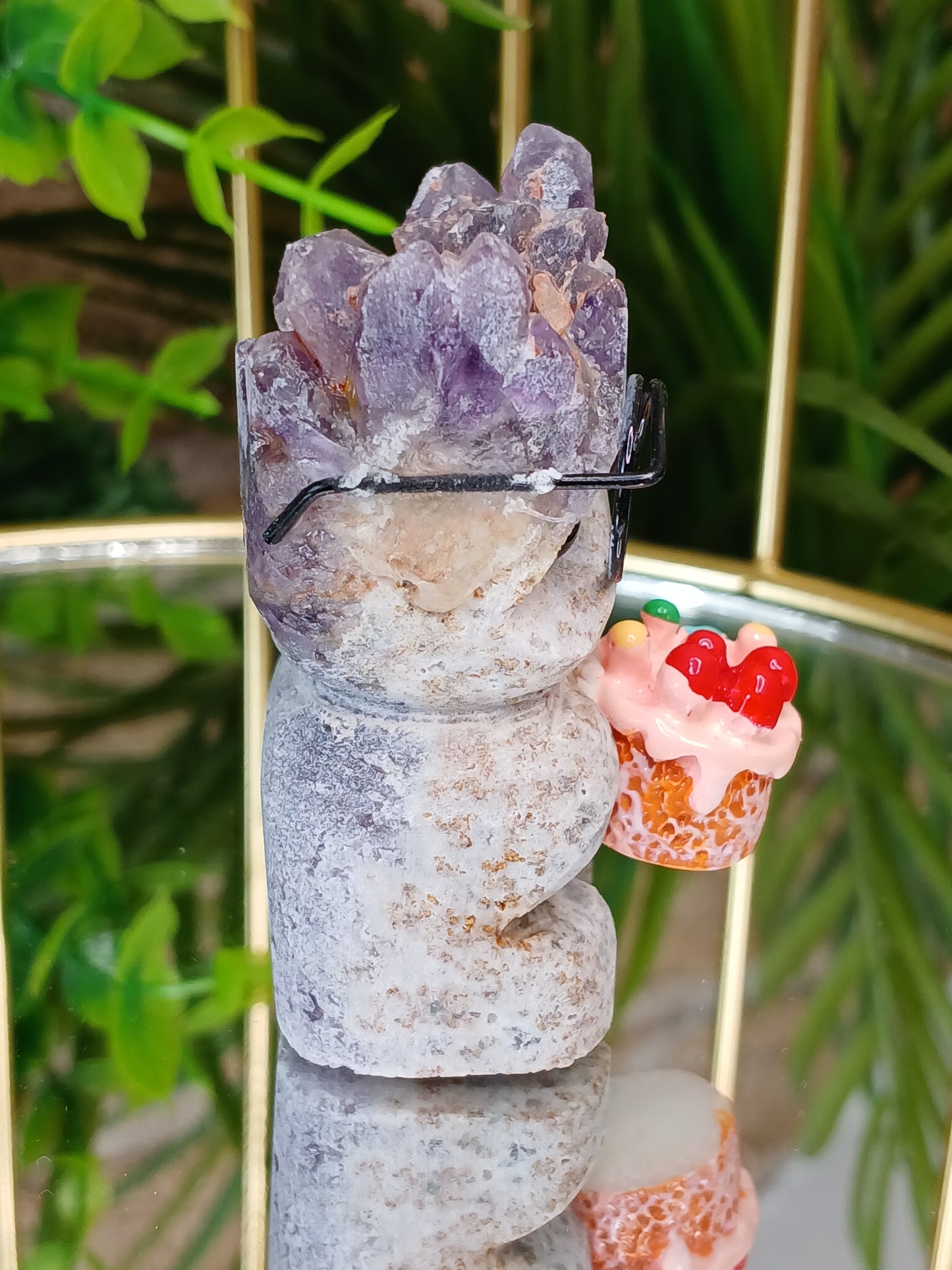 Amethyst Figur mit Torte