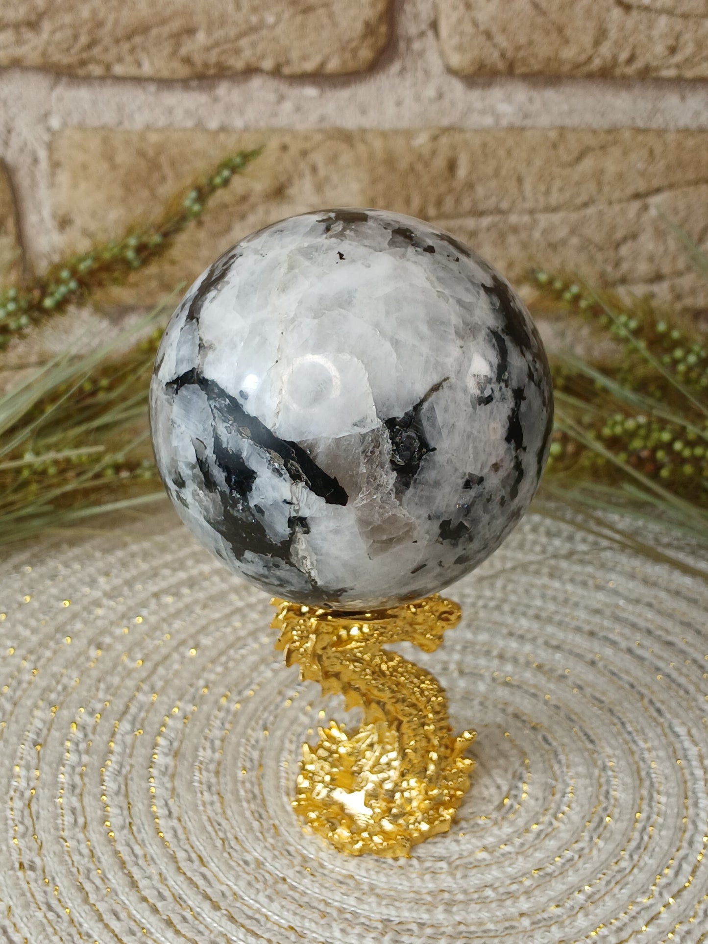 Regenbogen-Mondstein Kugel 6 cm